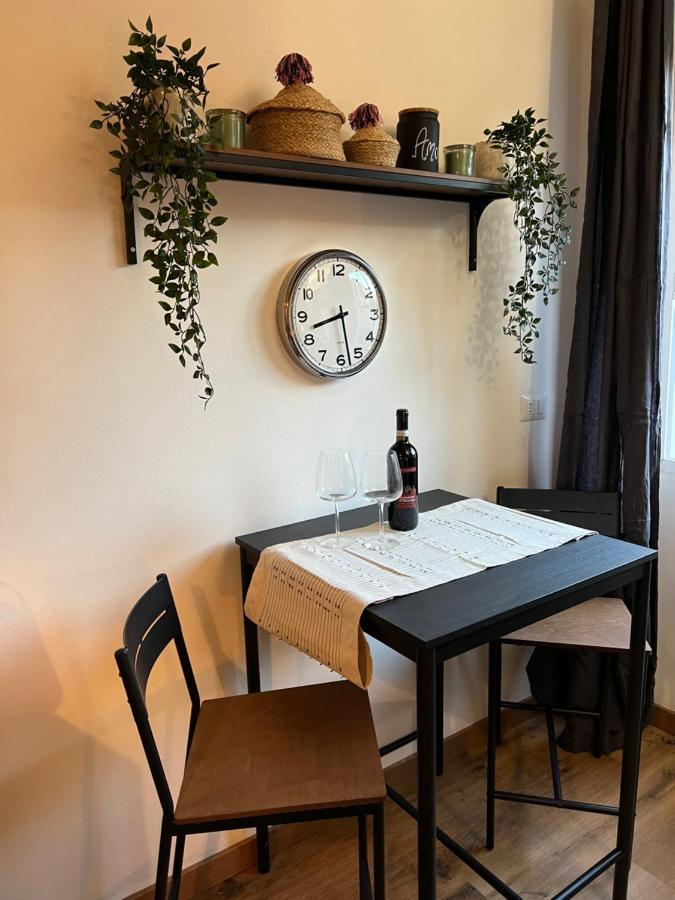 Stylish 3 Km Away From Duomo - Netflix, Wi-fi, All Comforts Included * Milan